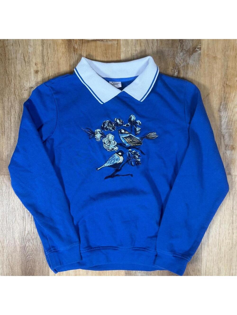 90s Blue Embroidered Bird Crewneck Sweatshirt – Fits S